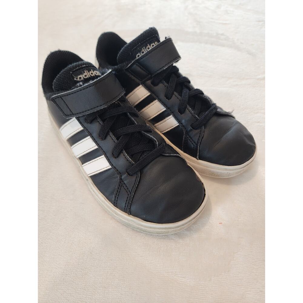 Adidas Boys Black Court Sneakers Sz 12